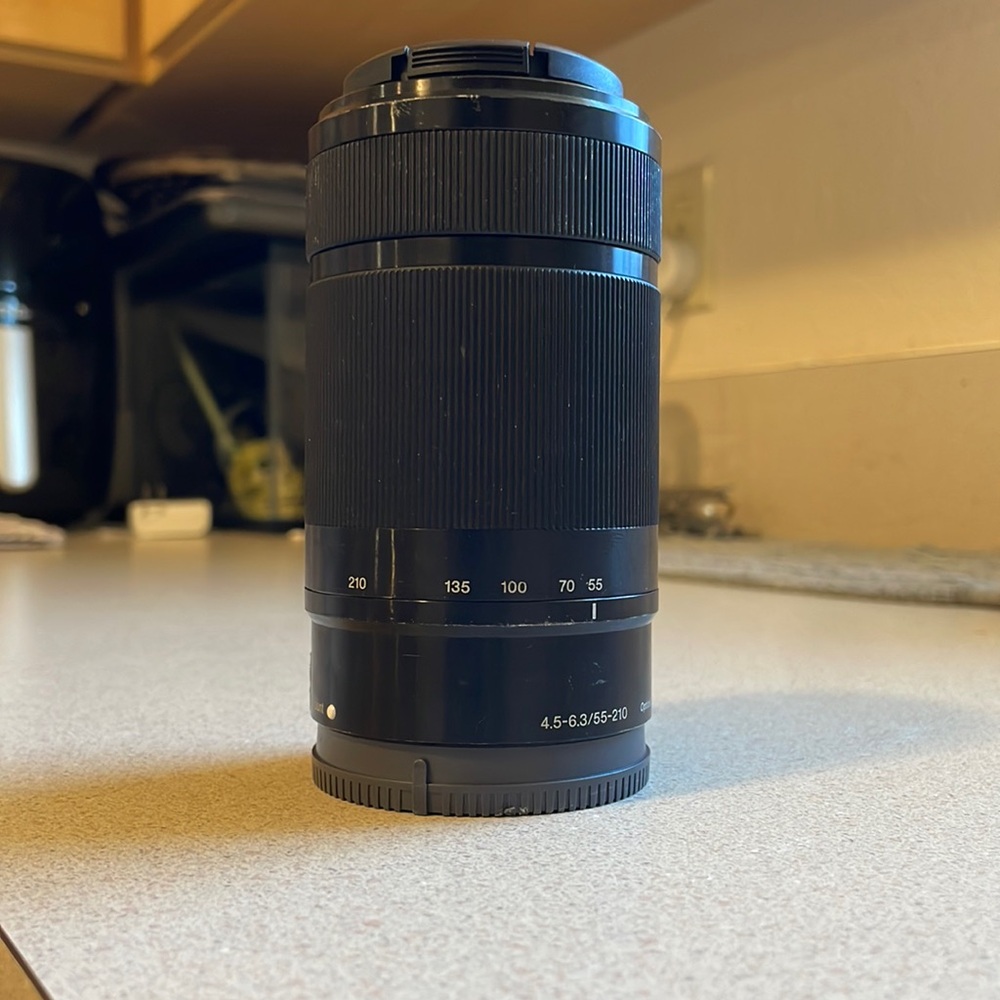 Sony E Mount 55-210mm lens